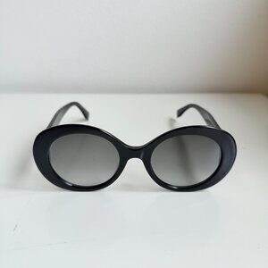 Fendi Black Round Sunglasses FF-0293